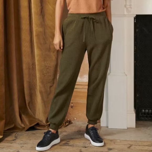 Wrap London Mélange Cotton Panelled Joggers in Forest Green - Picture 3 of 9